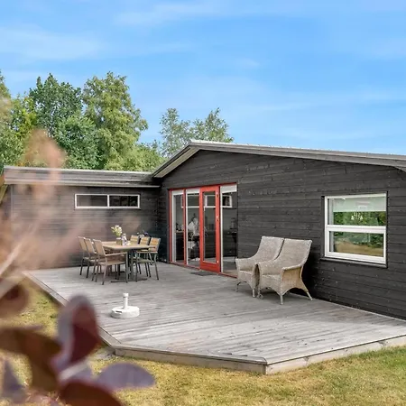 Tatil Evi Sveina - 600m From The Sea By Interhome Hadsund